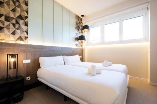 Hostal Urbaia Rooms