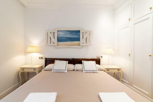 La Concha Cozy Balcony Apartment By Cisan Rentals