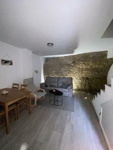 Casita En El Tajo