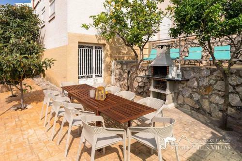 Charming Spanish Villa Private Pool / Sea Views