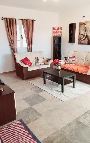 Maison De Vacances Casa Nael