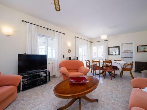 Holiday Home Castellons Vida