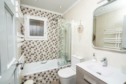 Villa Casa Paulina, 3 Bedroom, Shared Pool, Moraira
