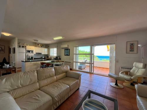 Casa Marimar La Mora