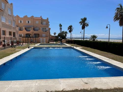 Apartamento Con Garaje Cerrado