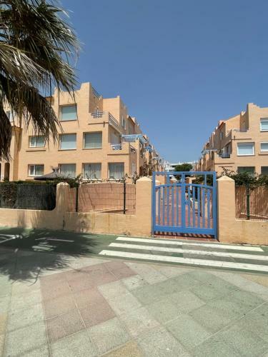 Apartamento Con Garaje Cerrado