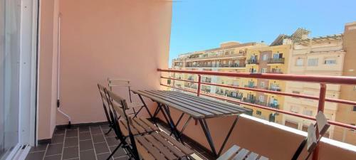 Amplio Apartamento Con Piscina Ideal Para Familias