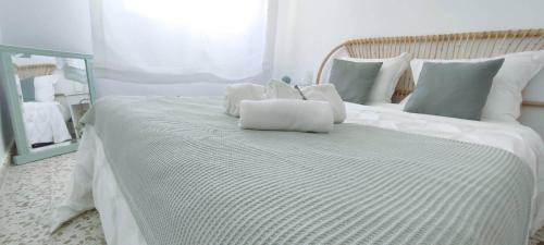 Amplio Apartamento Con Piscina Ideal Para Familias