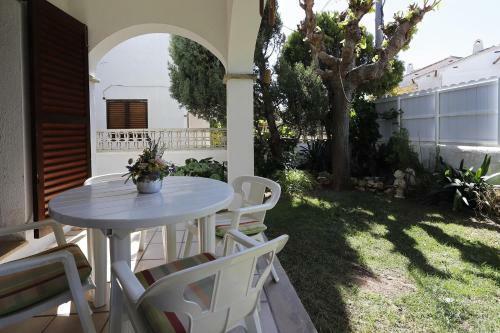 At095 Cala Bona