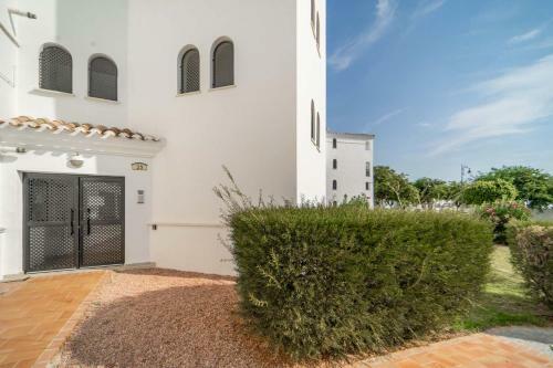 Quiet Two Bedroom Apartment2 - Ra2521lt