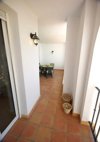 First Floor Apartment Near The Town Centre - Aa511lt