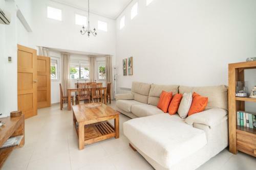 Villa With Private Pool - Ma2lt