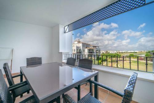 Bright Two Bedroom Apartment - Ra721lt