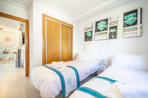 Quaint 2 Bedrooms 2 Bathrooms Town House - La40lt