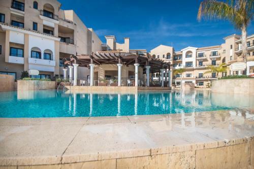 Bright Apartment With Large Terrace - Mo4223lt