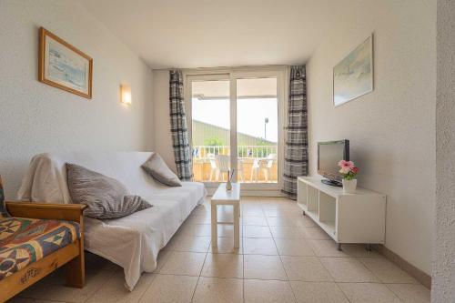 Apartments Del Sol 212