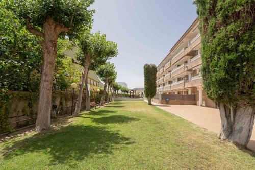 Apartments Del Sol 212