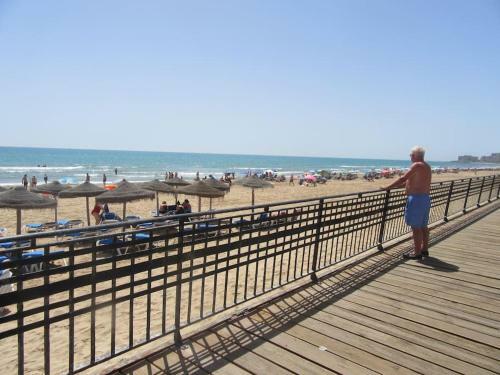 Apartment Near La Mata Beach