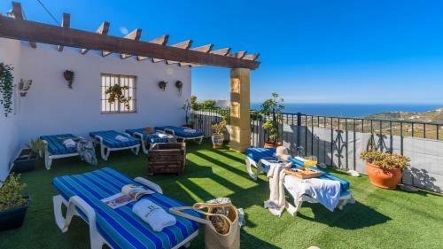 Villa Jos� Andr�s Torrox By Ruralidays