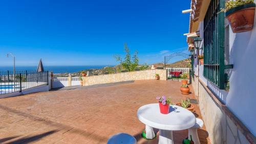 Villa Jos� Andr�s Torrox By Ruralidays
