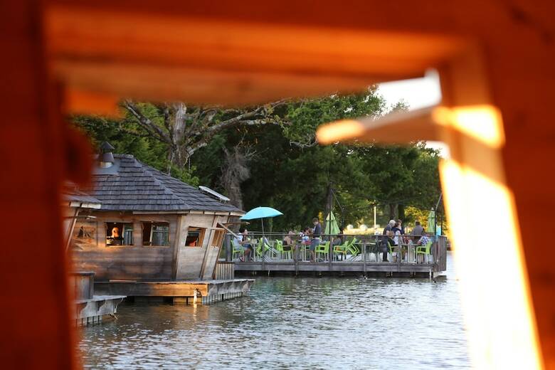 Lodge Village Flottant De Pressac