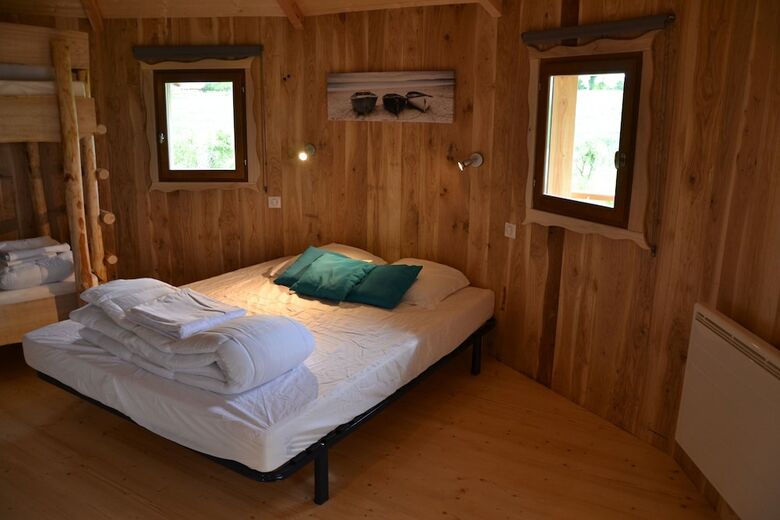 Lodge Village Flottant De Pressac