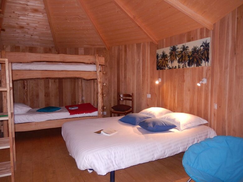 Lodge Village Flottant De Pressac