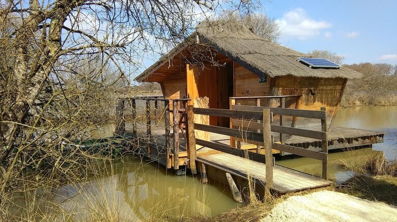 Lodge Village Flottant De Pressac