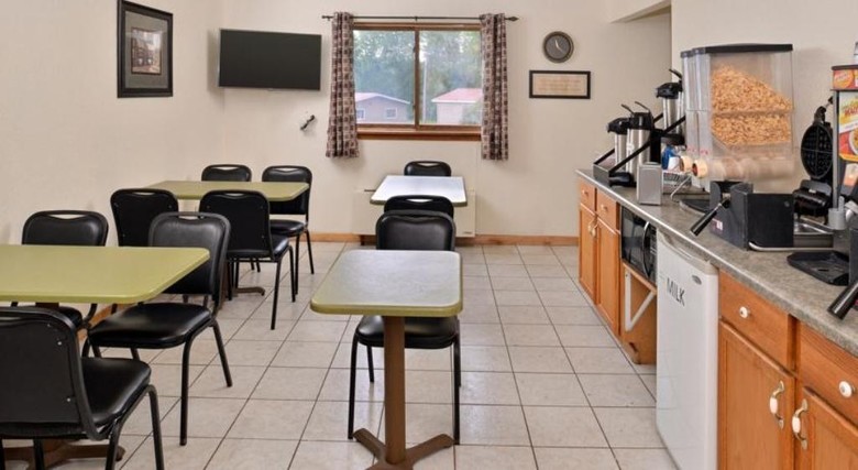 Hotel Americas Best Value Inn Marquette