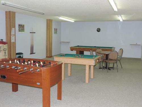 Hunters Lodge Motel