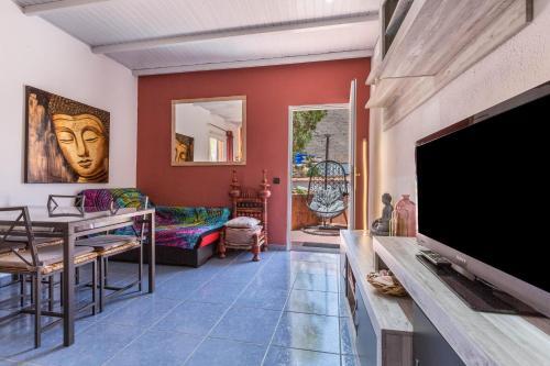 Kikiki House Apartamento Rosso