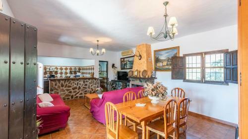 Cortijo Carmen V�lez-m�laga By Ruralidays