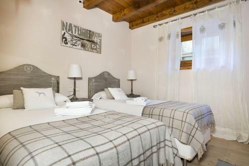 Luderna - Casa Eth Farrow I