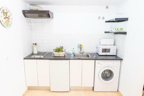 Con Garaje, Coqueto Apartamento En Vejer De La Frontera