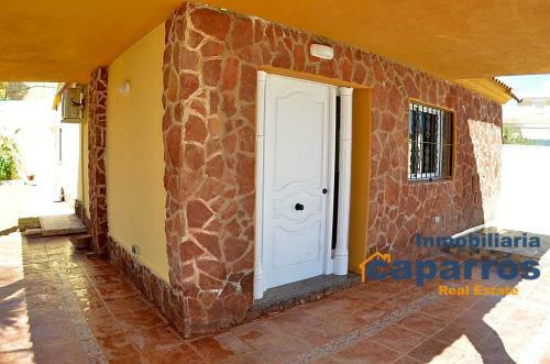 Chalet Con Piscina Privada En La Cabuzana Vera Playa
