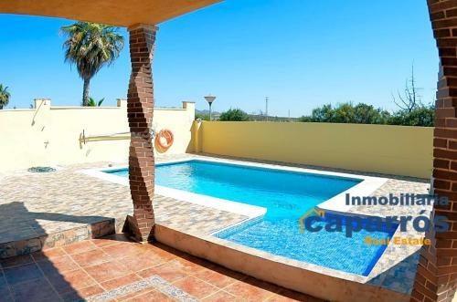 Chalet Con Piscina Privada En La Cabuzana Vera Playa