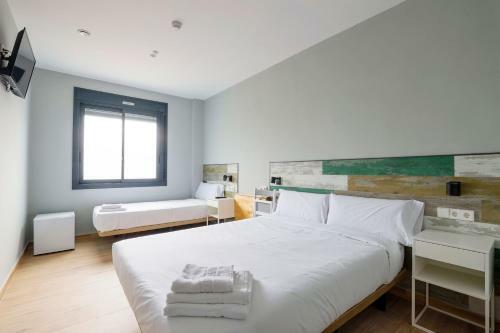 Hostal Hey Rooms