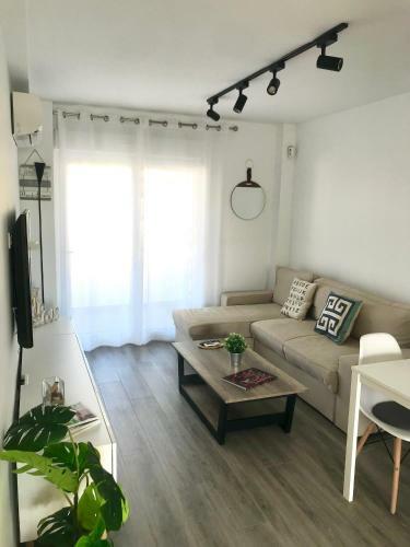 Sue�os De Zahara: Precioso Apartamento