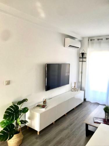 Sue�os De Zahara: Precioso Apartamento
