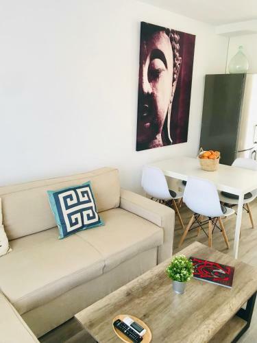 Sue�os De Zahara: Precioso Apartamento
