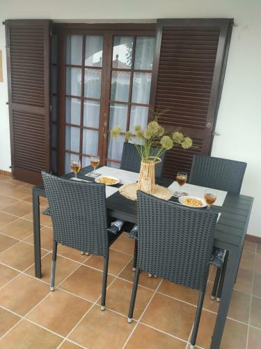 Apartamento Reci�n Reformado En Cala En Porter