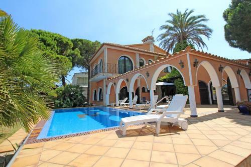 Apart-rent Villa Requesens