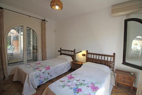 Apart-rent Villa Requesens
