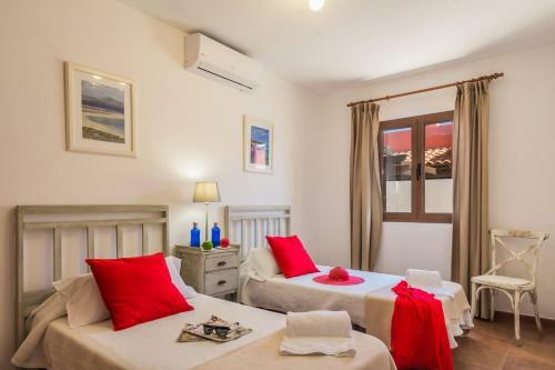 Villa Caleta Del Sol By Villa Plus