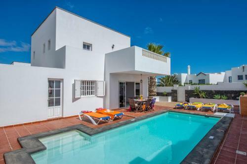Villa Luz Lanzarote By Villa Plus