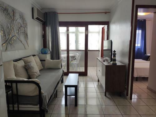 Two Bedroom Apartment At 200 Meters From The Beach