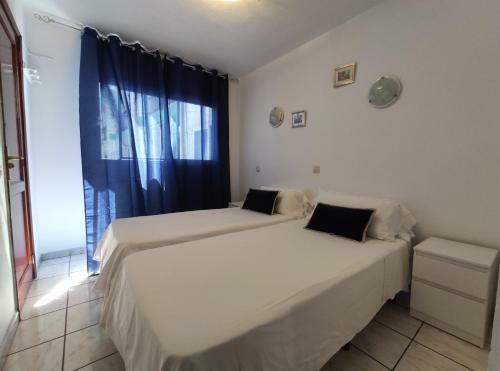 Two Bedroom Apartment At 200 Meters From The Beach