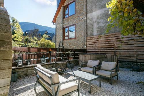 Luderna - Casa Con Jard�n Saboredo