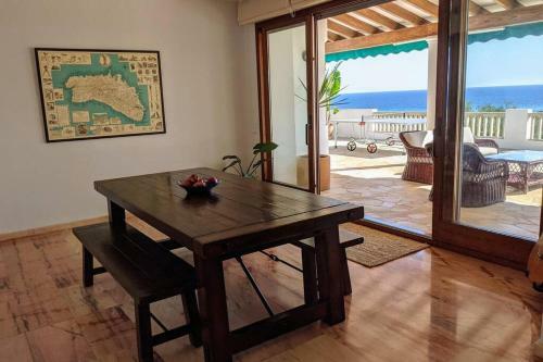 Exclusive Son Bou Villa With Sprawling Sea Views
