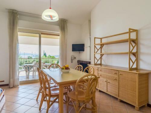 Holiday Homeuno Manerba Del Garda